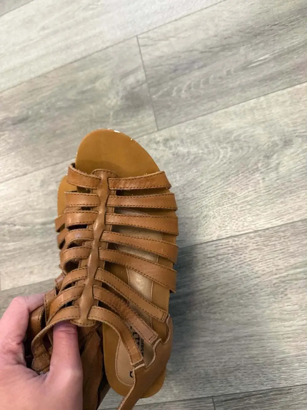 Cobb Hill Women's Tan Strappy Leather Block Heel Sandals size 39